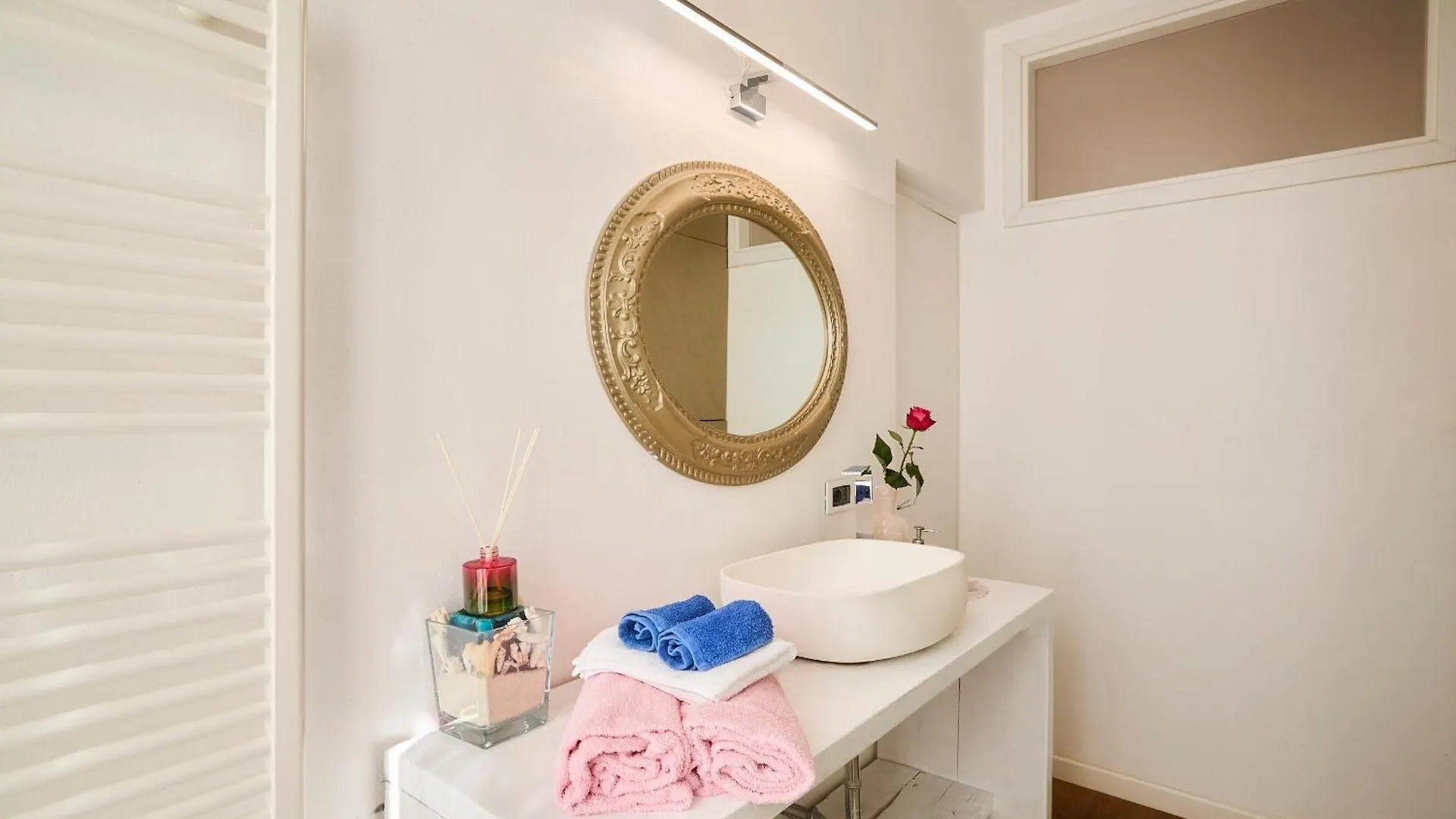 Apartment Luxy Appartment Close Navigli Milan